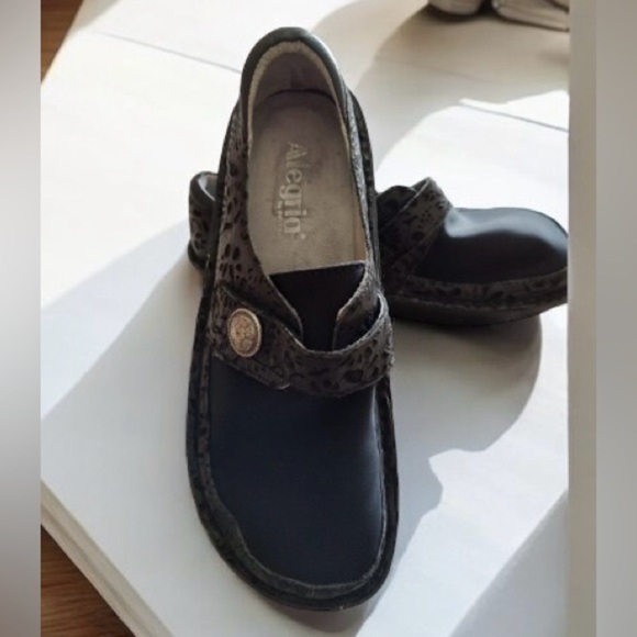 New without tags Alegria Aristoclass Black Slip on Clogs sz 7/7.5 - Picture 4 of 8